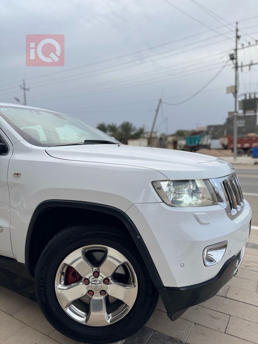 جيب جراند شيروكي